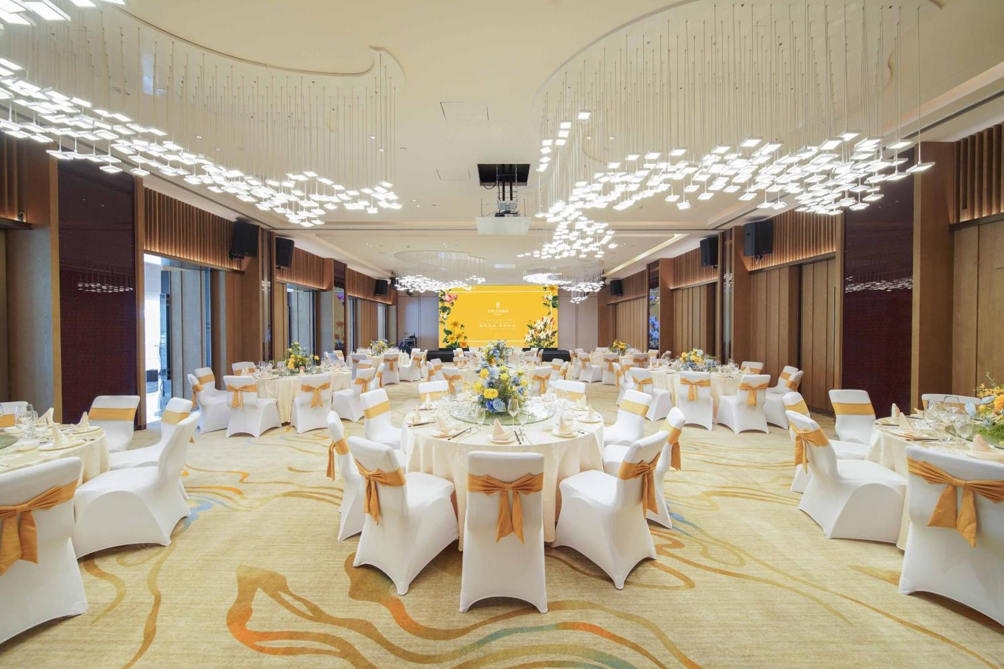 Imperial Traders Elong Hotel - Free Shuttle Bus To Canton Fair Complex & Overseas Buyer Registration Services Exterior photo